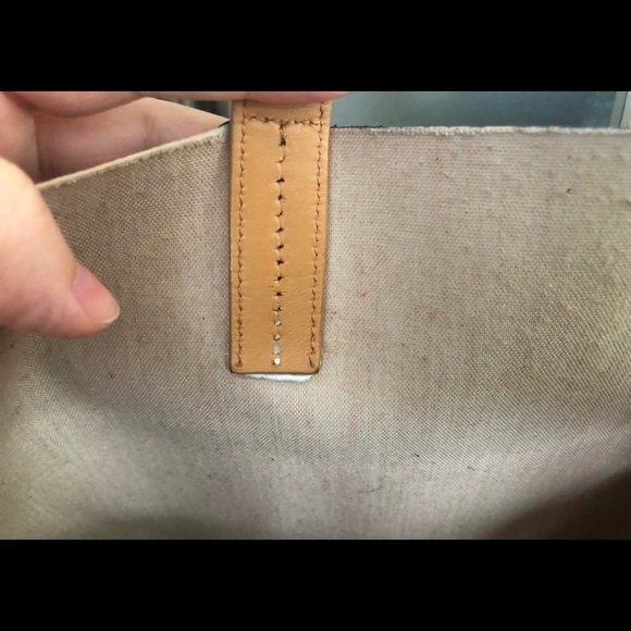 Tory Burch Topical Tote - Picture 6 of 9